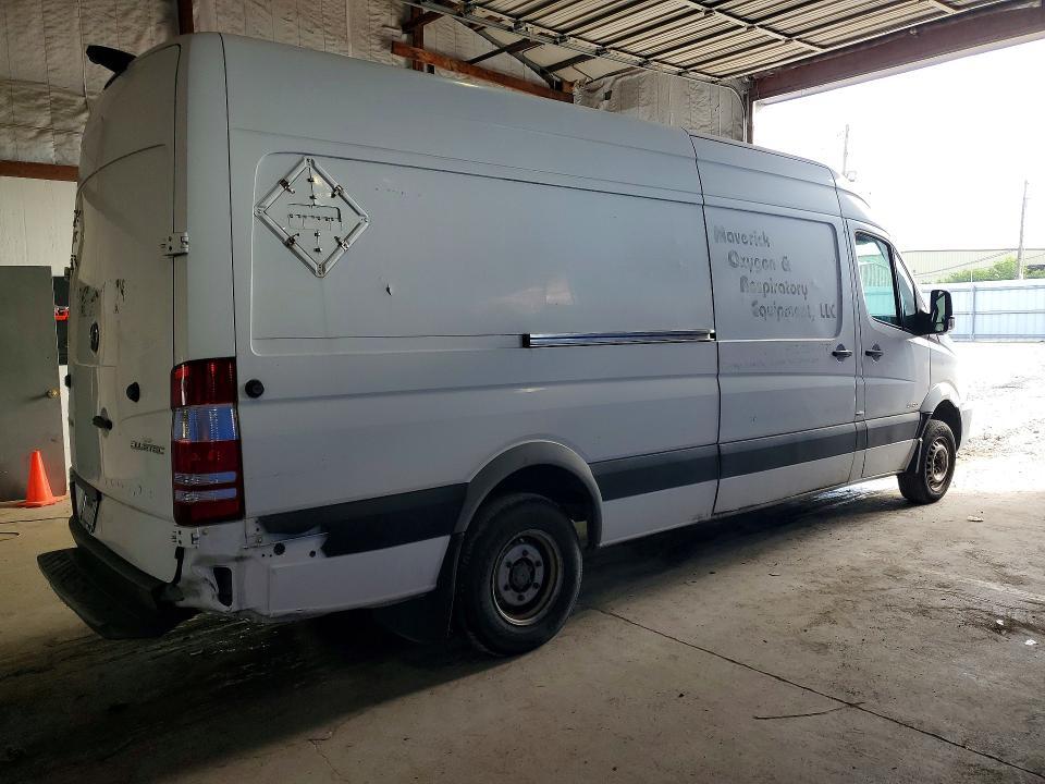 2015 MERCEDES BENZ SPRINTER 3500 DELIVERY VAN — Фото 3 из 13