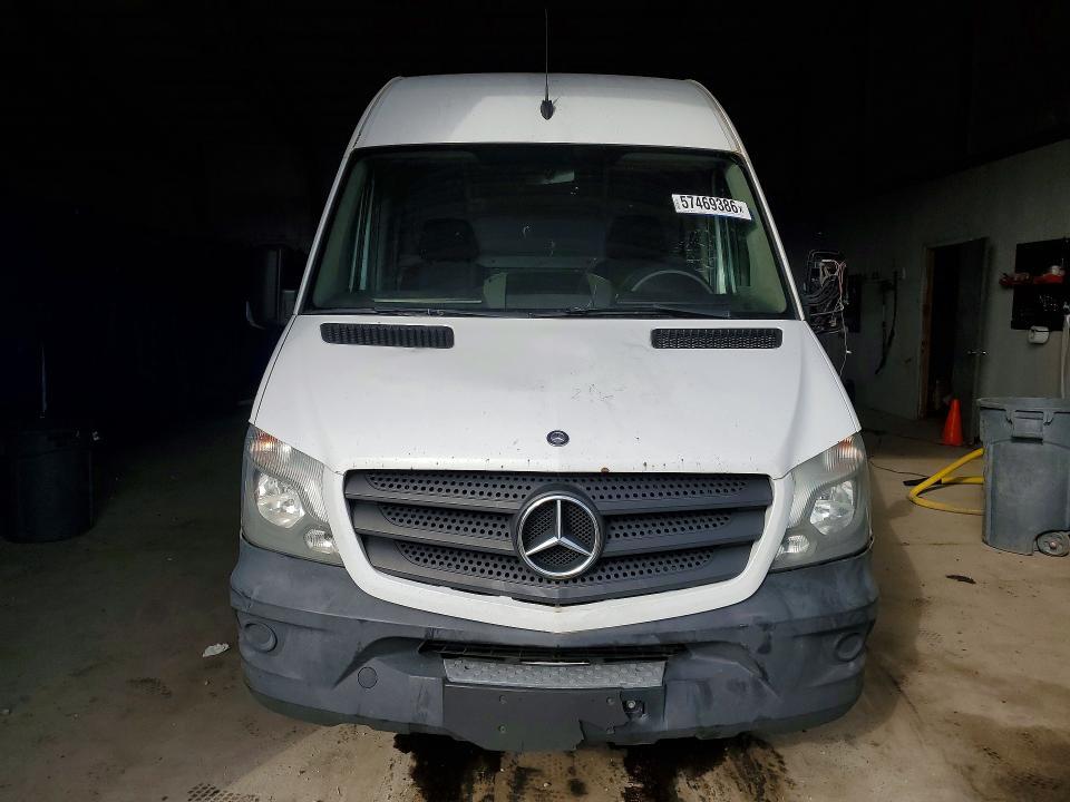 2015 MERCEDES BENZ SPRINTER 3500 DELIVERY VAN — Фото 5 из 13