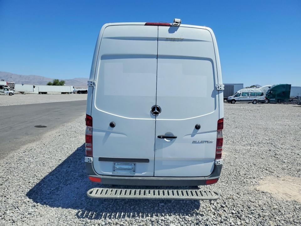 WD3PE8DB3FP124347 2015 MERCEDES BENZ SPRINTER photo no. 6