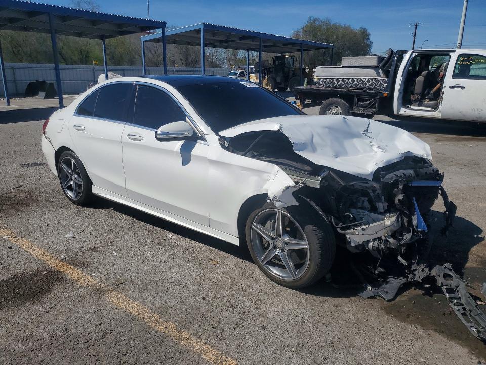 2015 MERCEDES-BENZ C 300 4MATIC — Фото 4 из 12