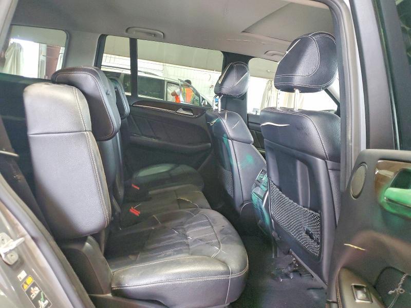 2015 MERCEDES-BENZ GL 450 4MATIC — Фото 11 из 13