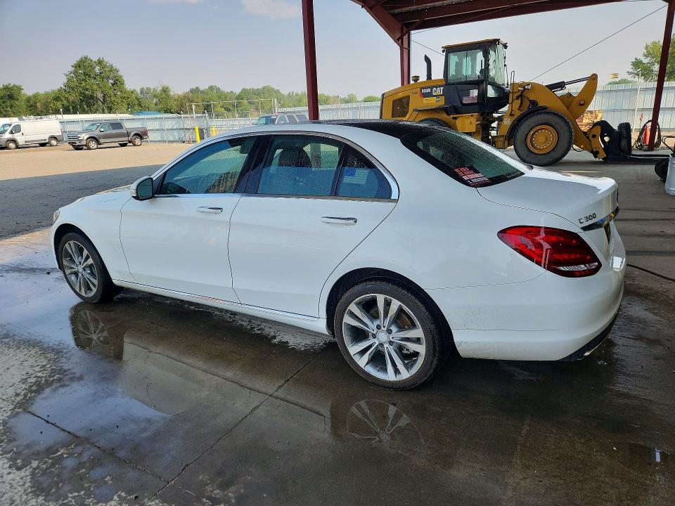 2015 MERCEDES-BENZ C 300 4MATIC — Фото 2 из 12