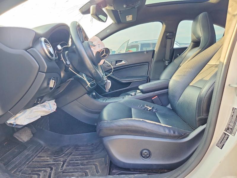 2015 MERCEDES-BENZ CLA 250 — Фото 7 из 12