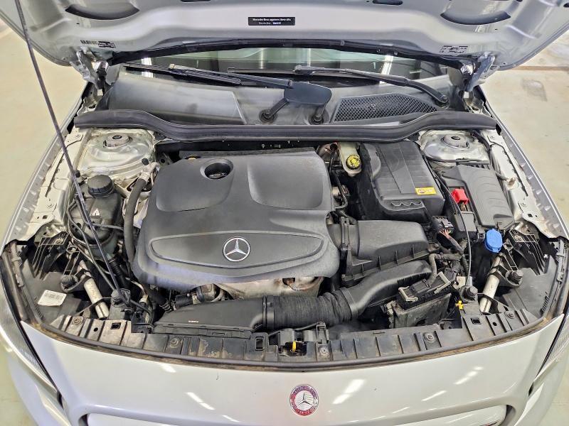 2015 MERCEDES-BENZ GLA 250 4MATIC — Фото 12 из 13