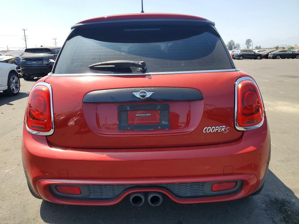 2015 MINI COOPER S — Фото 6 из 12