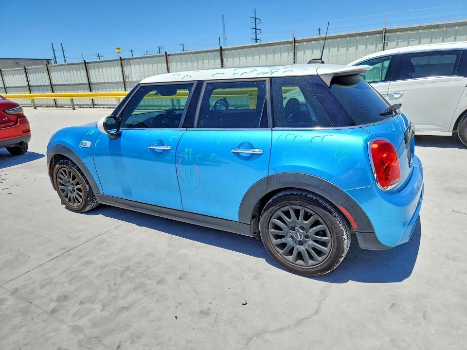 2015 MINI COOPER S — Фото 2 из 12