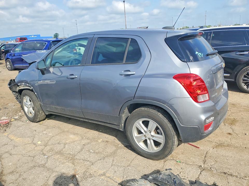 2020 CHEVROLET TRAX LS — Фото 2 из 13