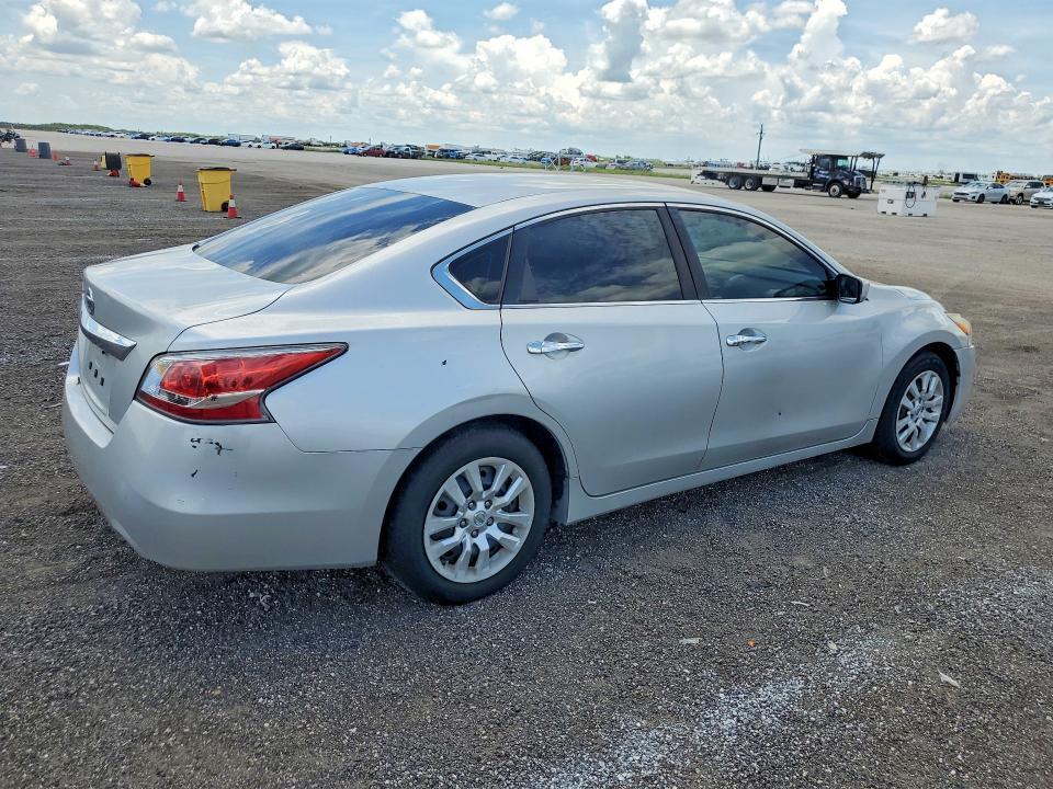 2015 NISSAN ALTIMA 2.5 — Фото 3 из 13