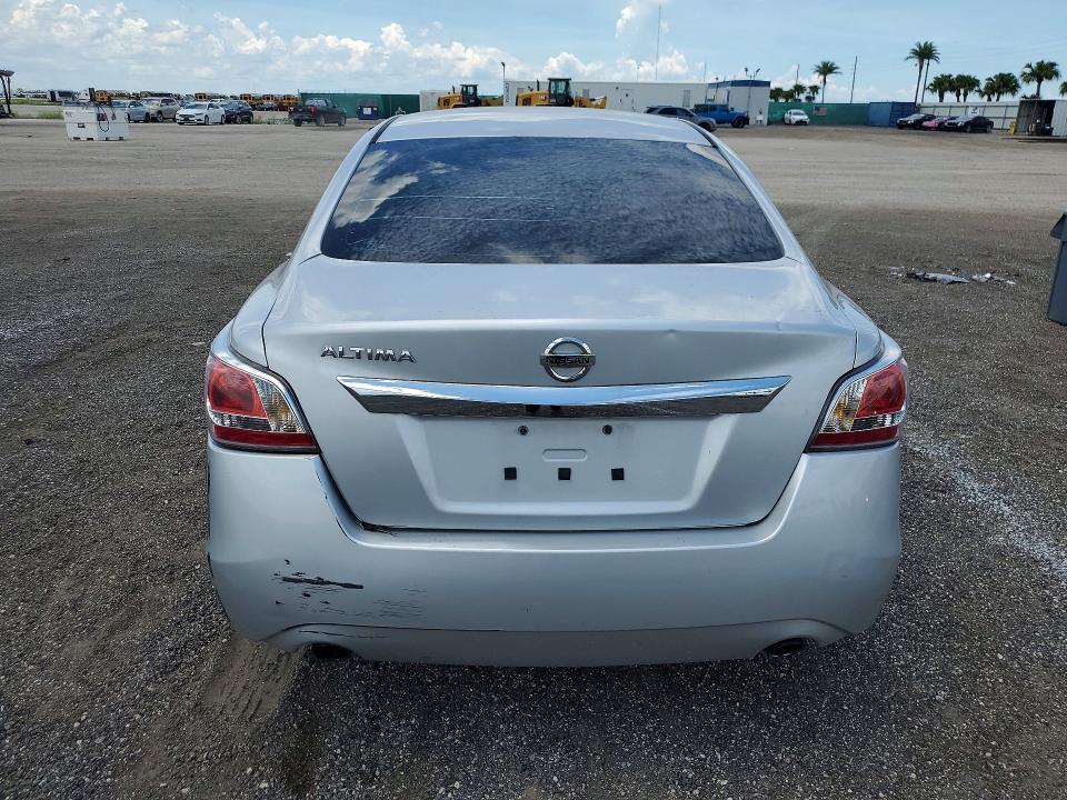 2015 NISSAN ALTIMA 2.5 — Фото 6 из 13