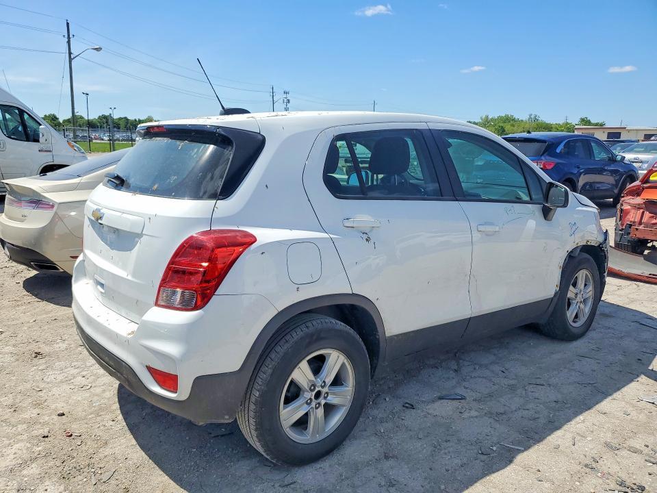 2020 CHEVROLET TRAX LS — Фото 3 из 12