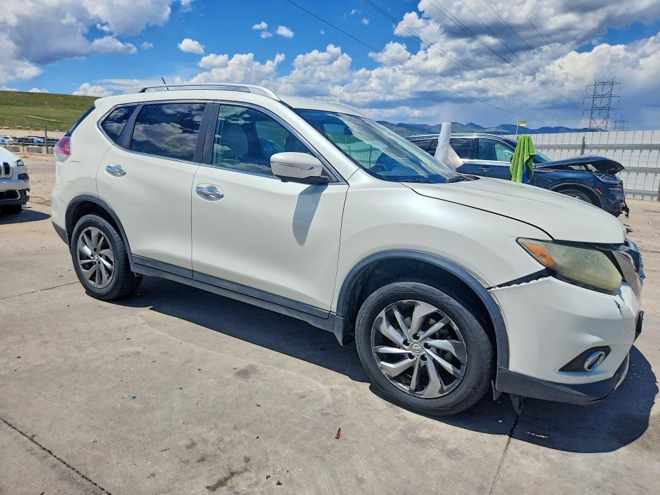5N1AT2MV6FC816680 2015 NISSAN ROGUE photo no. 4