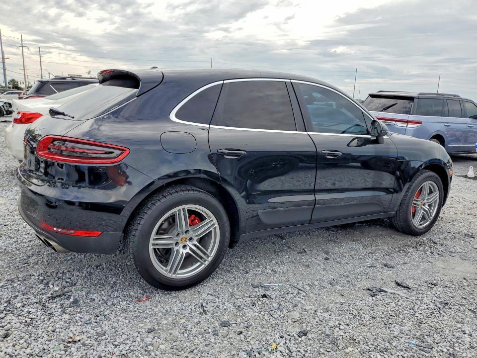 WP1AB2A56FLB43934 2015 PORSCHE MACAN photo no. 3