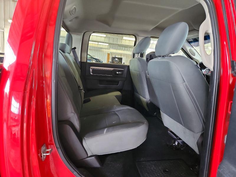 2015 RAM 1500 SLT — Фото 10 из 13