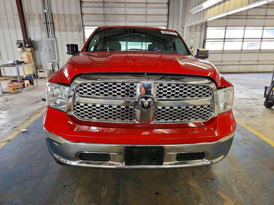 2015 RAM 1500 SLT — Фото 5 из 13