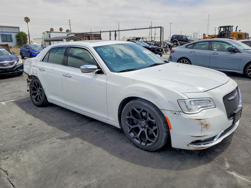 2C3CCAEG5LH141862 2020 CHRYSLER 300 photo no. 4