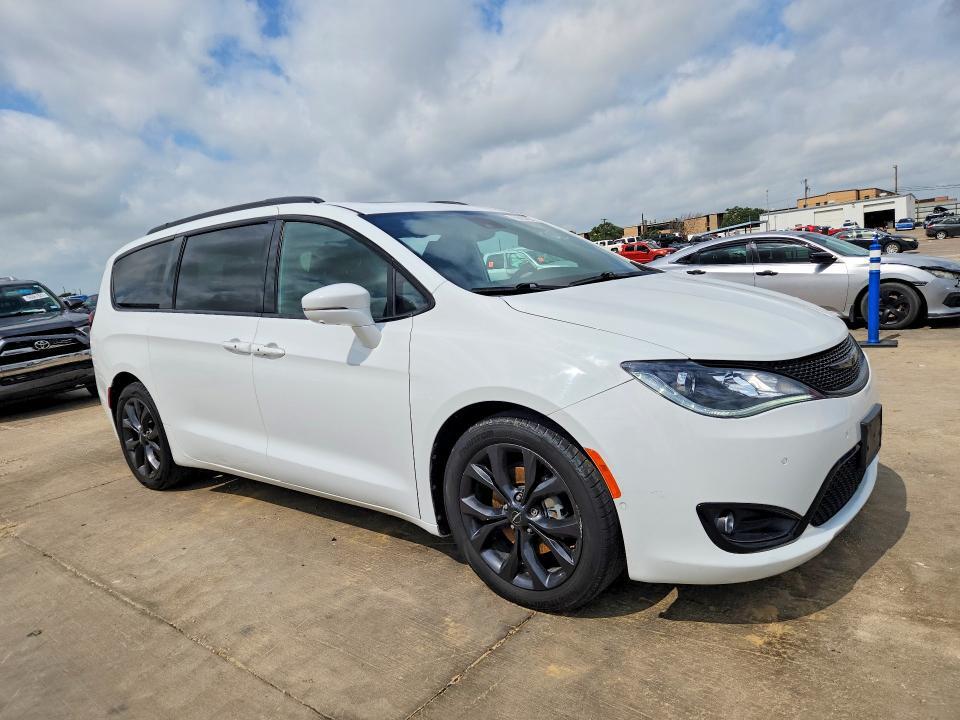 2C4RC1GG1LR137868 2020 CHRYSLER PACIFICA photo no. 4