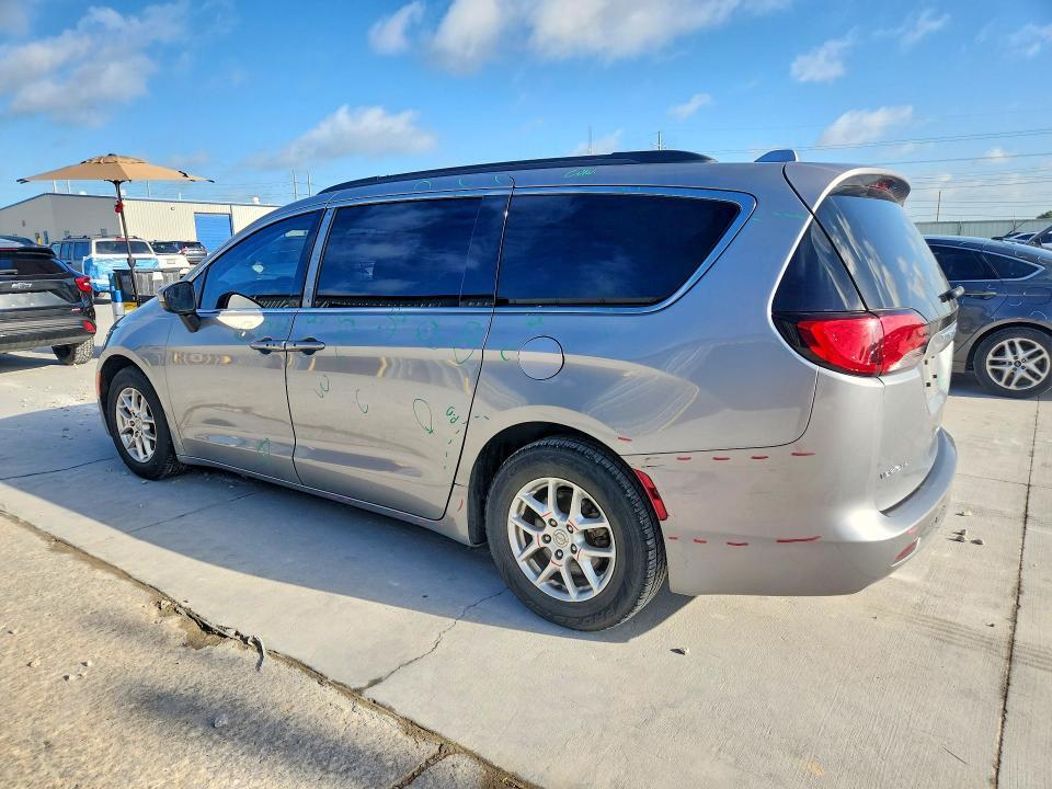 2020 CHRYSLER VOYAGER LXI — Фото 2 из 13
