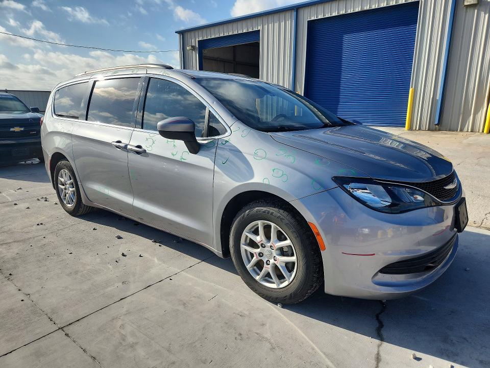 2020 CHRYSLER VOYAGER LXI — Фото 4 из 13