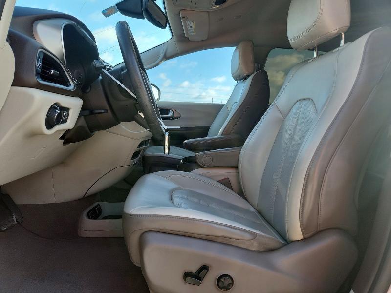 2020 CHRYSLER VOYAGER LXI — Фото 7 из 13