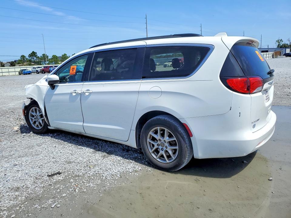 2020 CHRYSLER VOYAGER LXI — Фото 2 из 13
