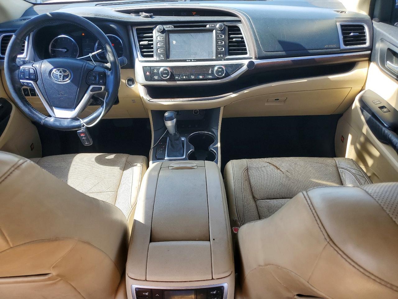 2015 TOYOTA HIGHLANDER LIMITED PLATINUM — Фото 8 из 13