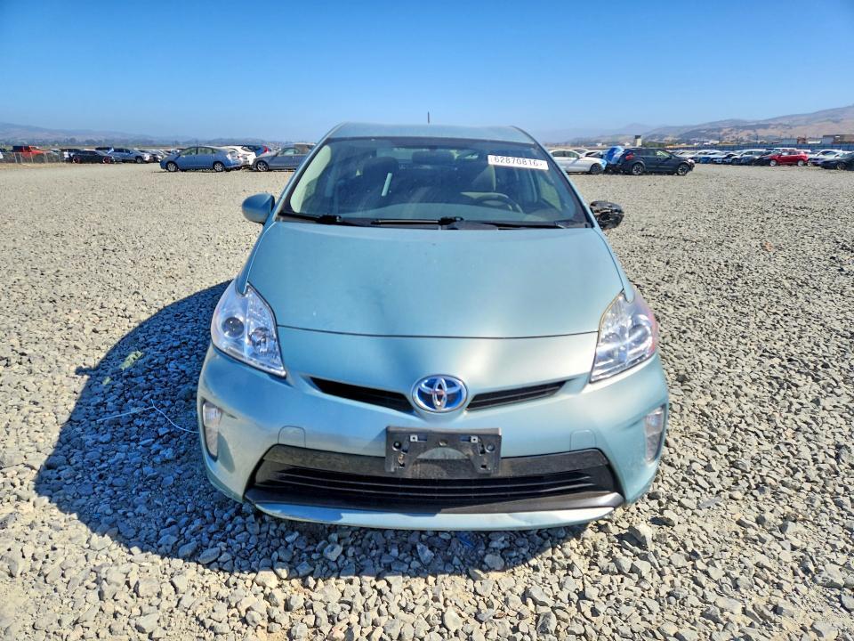 2015 TOYOTA PRIUS TWO — Фото 5 из 13