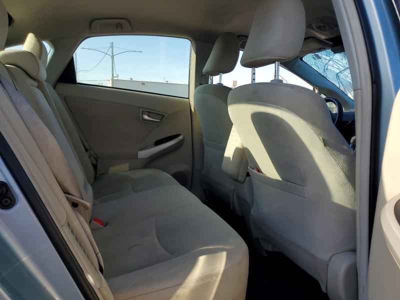 2015 TOYOTA PRIUS THREE — Фото 10 из 12