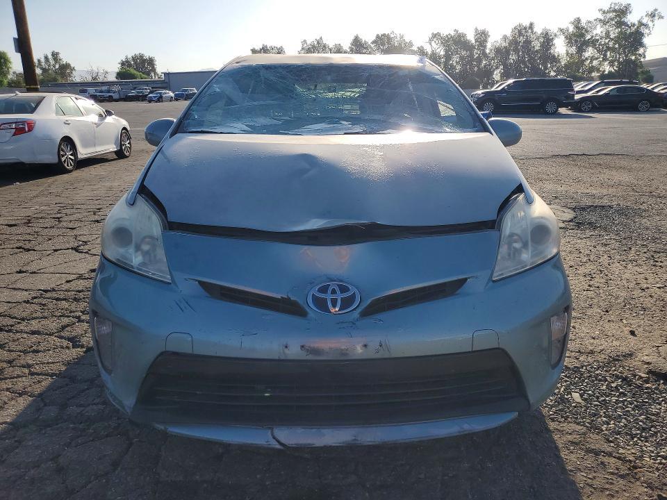 2015 TOYOTA PRIUS THREE — Фото 5 из 12