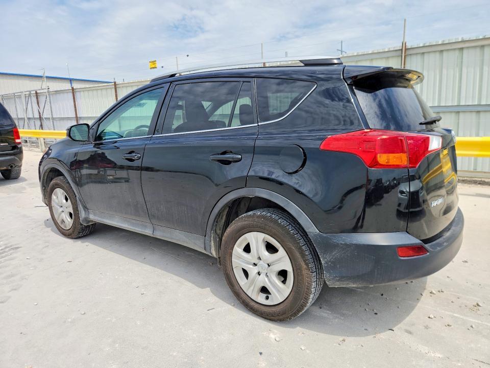 2015 TOYOTA RAV4 LE — Фото 2 из 13