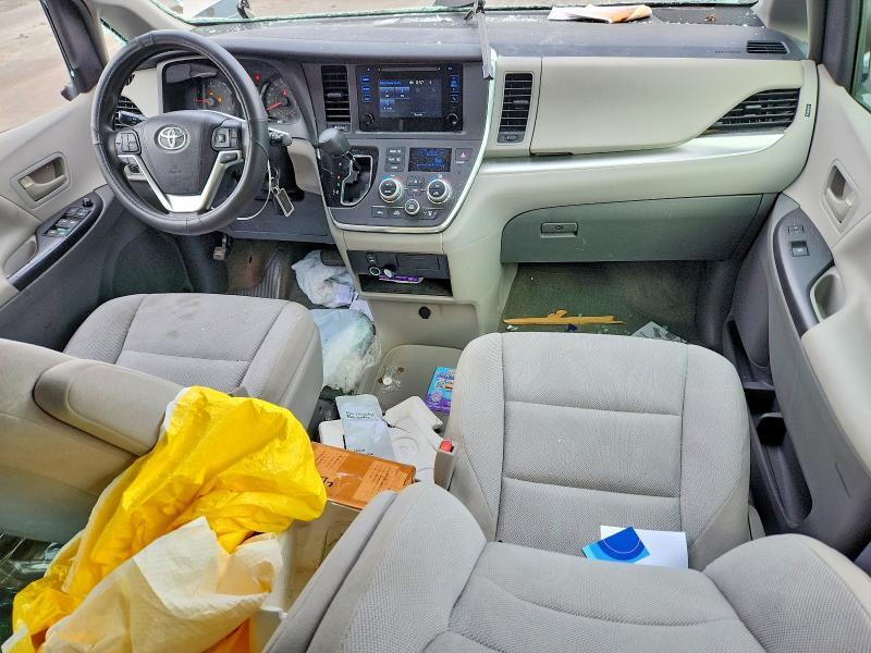 2015 TOYOTA SIENNA L 7-PASSENGER — Фото 8 из 13