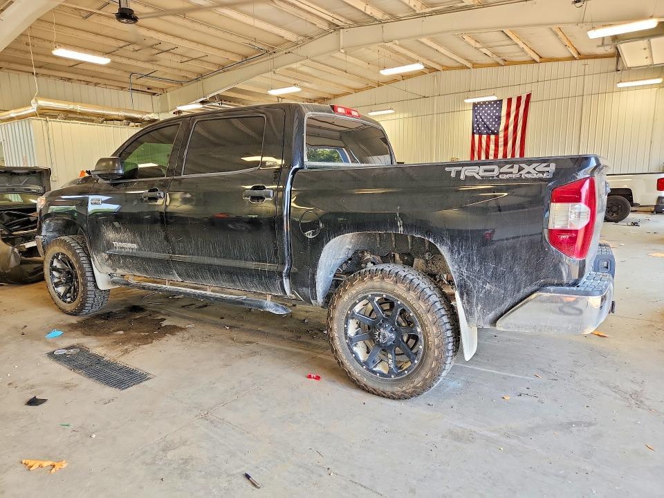 2015 TOYOTA TUNDRA SR5 — Фото 2 из 12