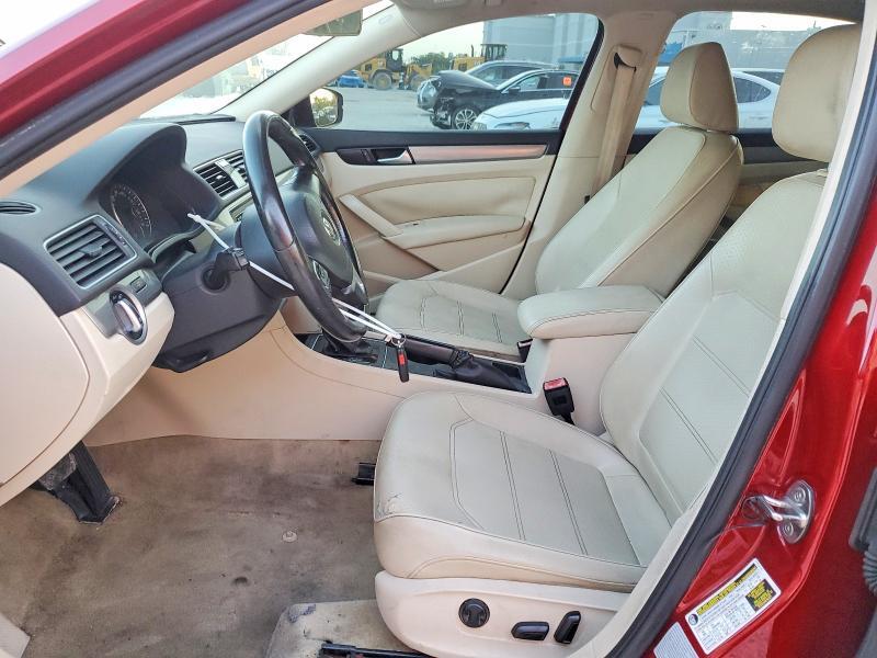 2015 VOLKSWAGEN PASSAT S — Фото 7 из 12