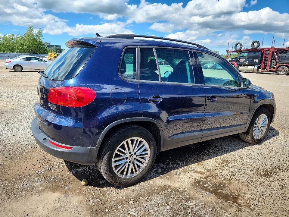 2015 VOLKSWAGEN TIGUAN S — Фото 3 из 13