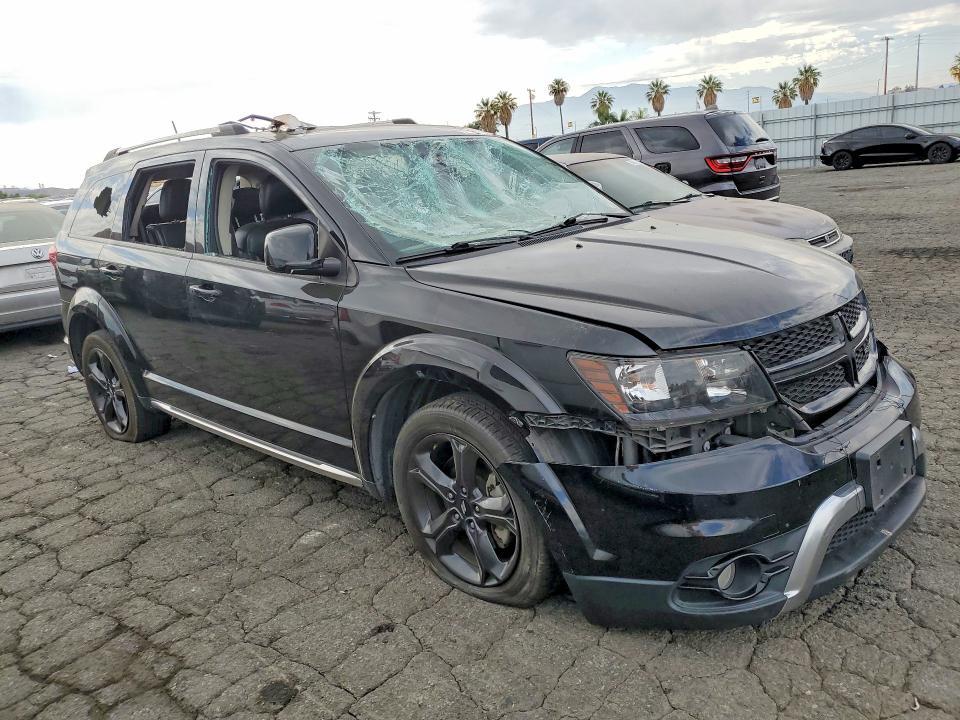 2020 DODGE JOURNEY — Фото 4 из 12