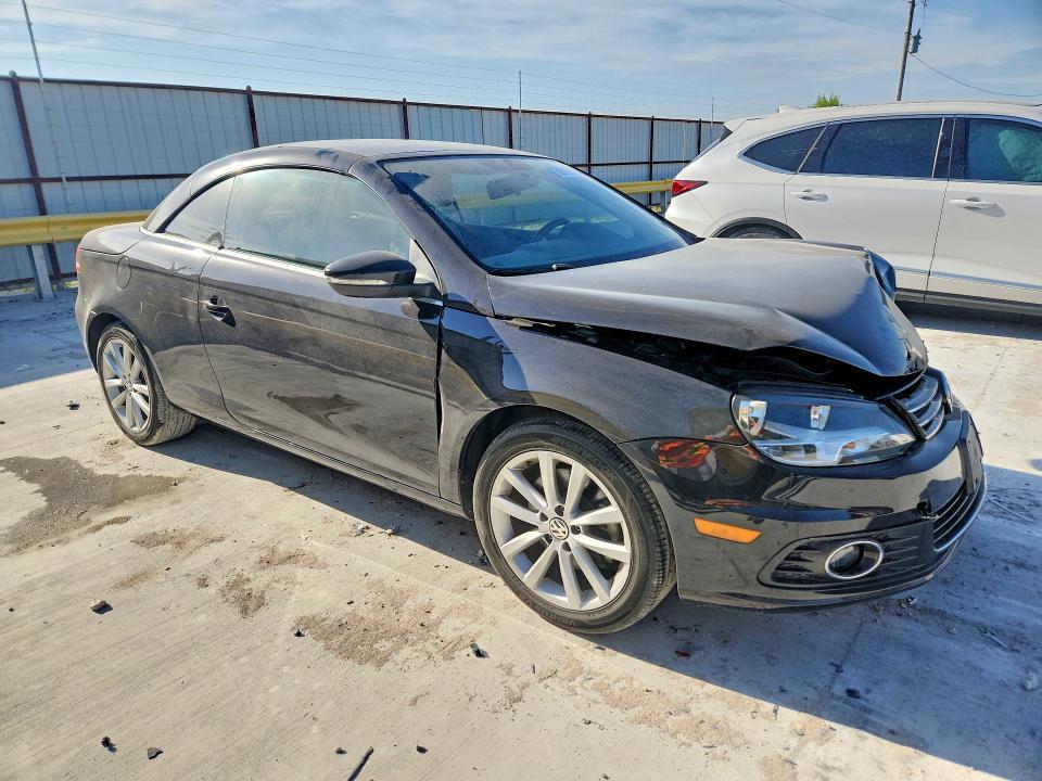 WVWBW8AH7FV002236 2015 VOLKSWAGEN EOS photo no. 4