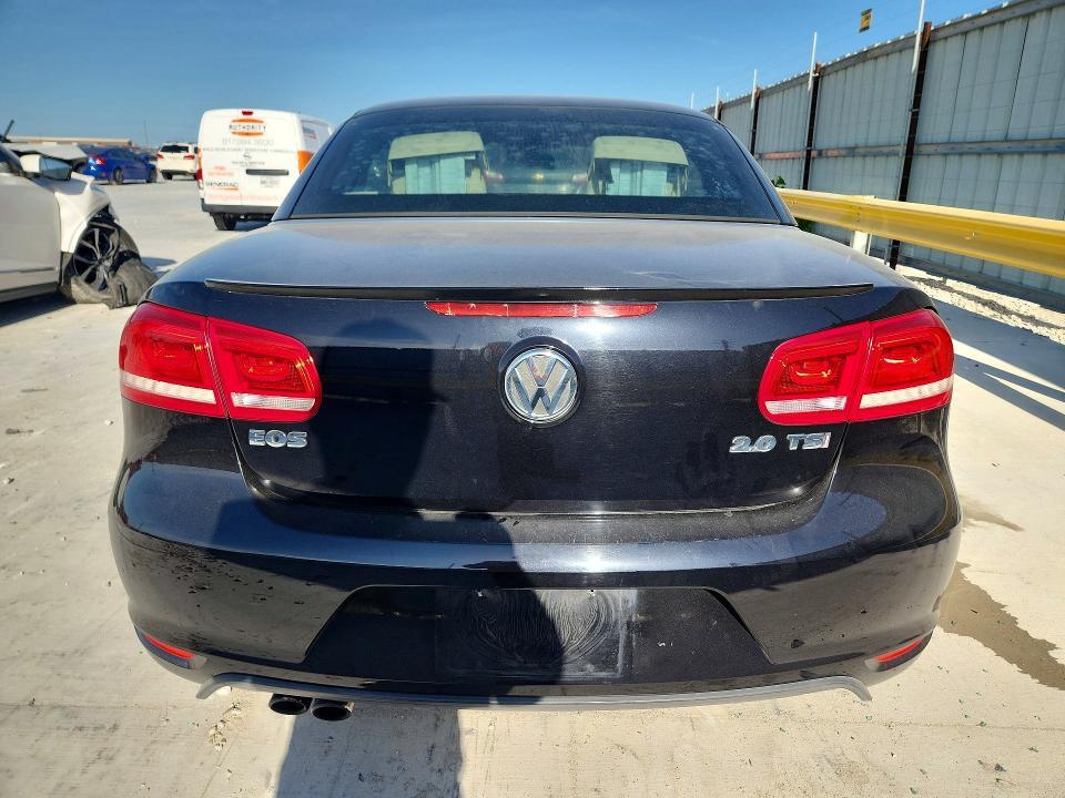 WVWBW8AH7FV002236 2015 VOLKSWAGEN EOS photo no. 6