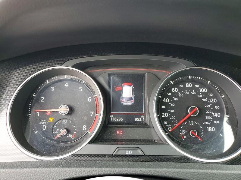 2015 VOLKSWAGEN GTI — Фото 9 из 12