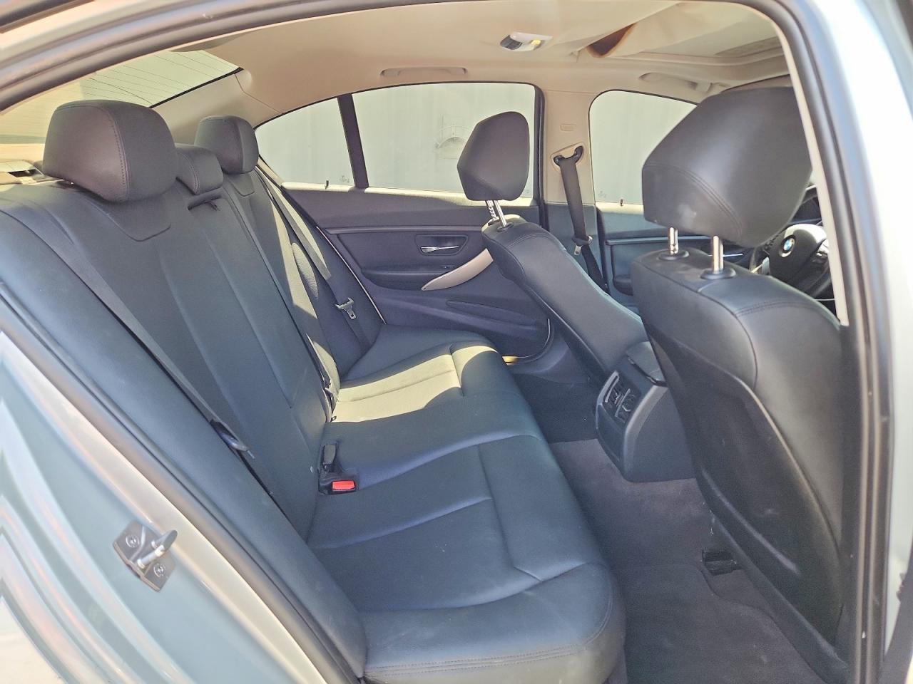 2014 BMW 320 I — Фото 10 из 12