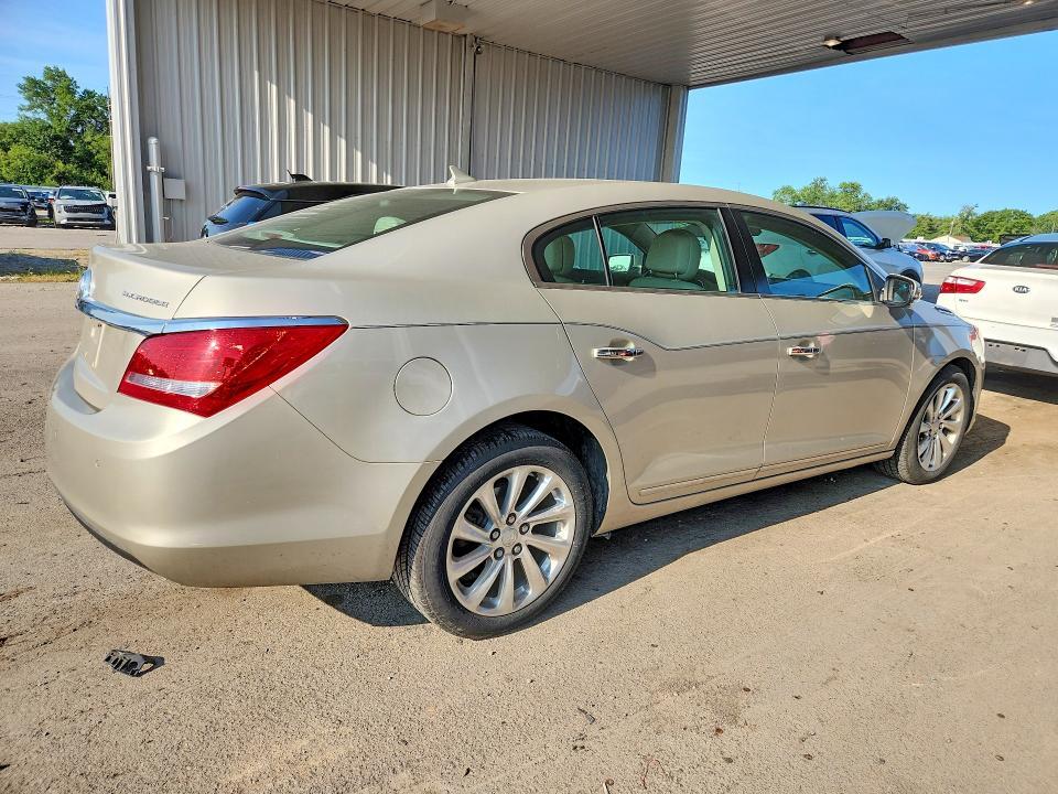 1G4GB5GR3EF201174 2014 BUICK LACROSSE photo no. 3