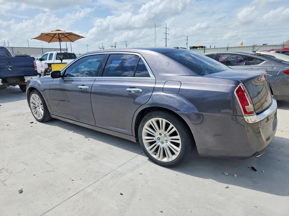 2C3CCAEGXEH183768 2014 CHRYSLER 300C photo no. 2