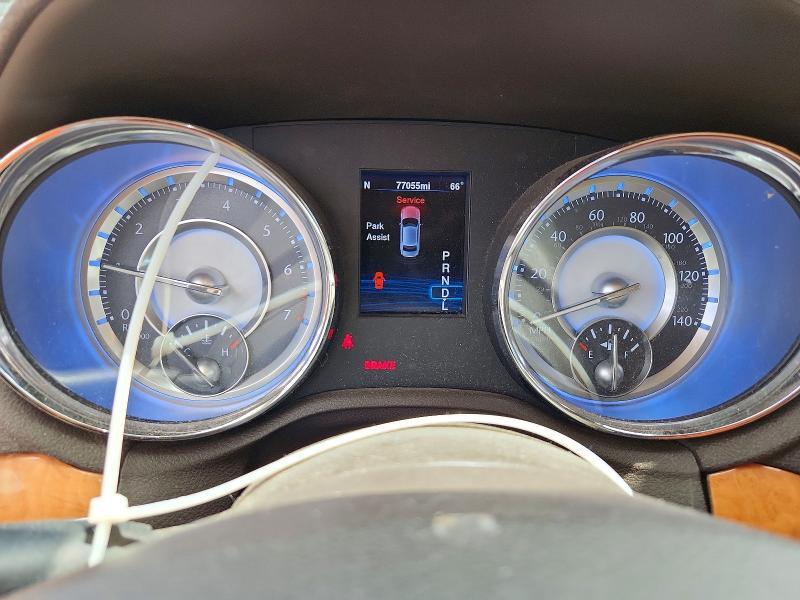 2014 CHRYSLER 300C — Фото 9 из 13