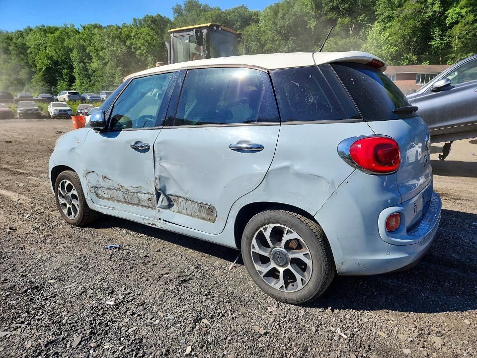 ZFBCFACH0EZ010536 2014 FIAT 500L photo no. 2
