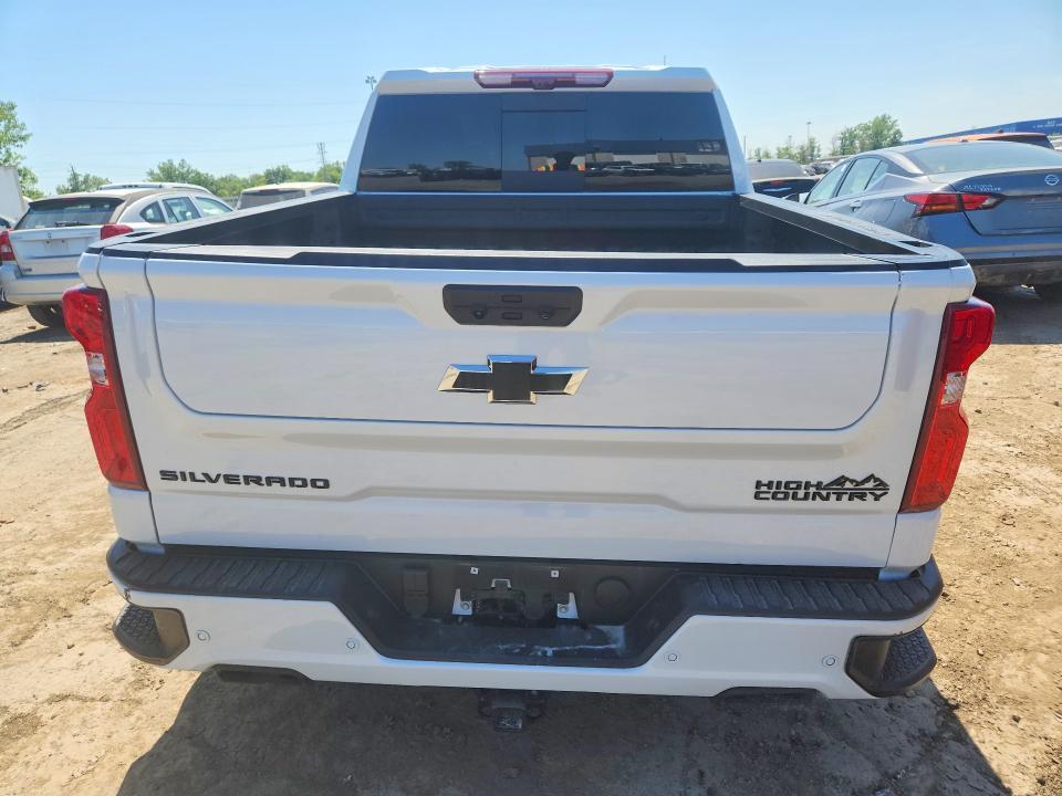 2026 CHEVROLET SILVERADO K1500 HIGH COUNTRY — Фото 6 из 12