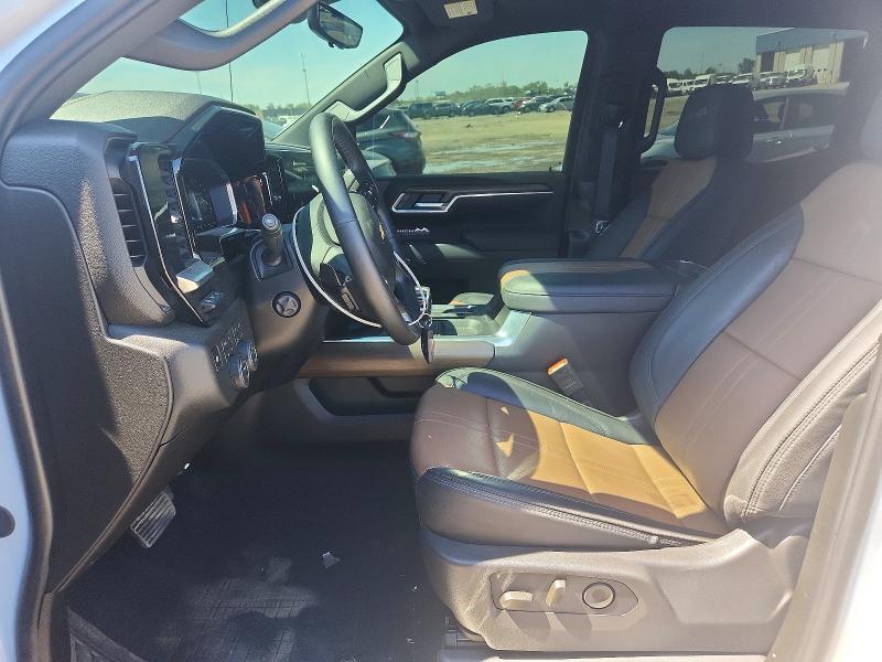 2026 CHEVROLET SILVERADO K1500 HIGH COUNTRY — Фото 7 из 12