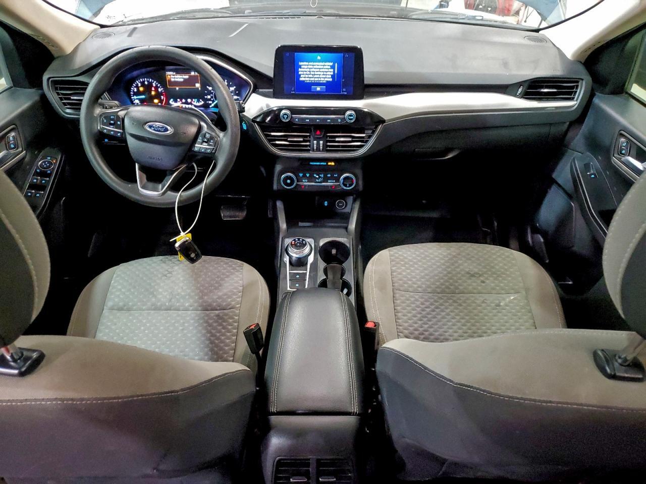2020 FORD ESCAPE SE — Фото 8 из 13