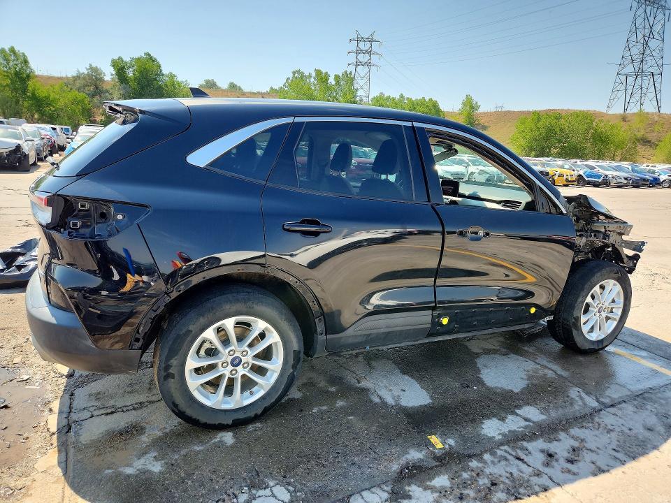 2020 FORD ESCAPE SE — Фото 3 из 14