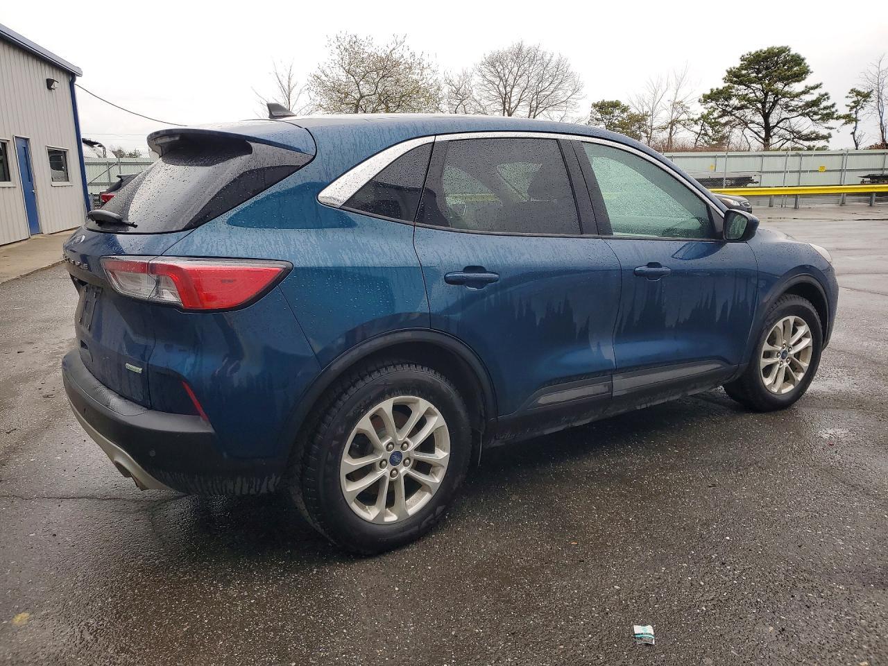 2020 FORD ESCAPE SE — Фото 3 из 13
