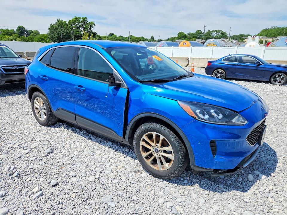 2020 FORD ESCAPE SE — Фото 4 из 13
