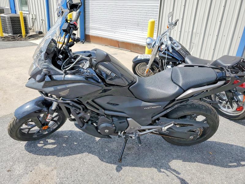 JH2RC6302EK000663 2014 HONDA NC700X photo no. 3