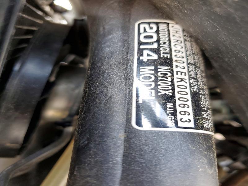 JH2RC6302EK000663 2014 HONDA NC700X photo no. 9